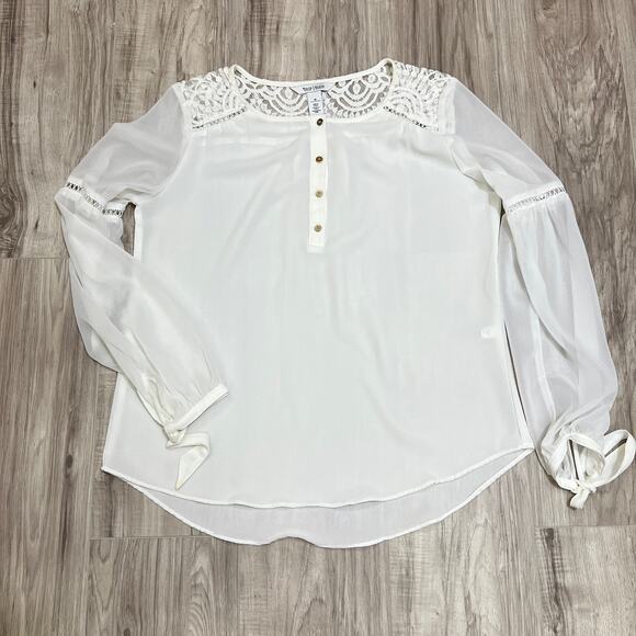 White House Black Market Sheer Chiffon Eyelet Lace Yoke Blouse/Tie Sleeves Sz 10 - Picture 6 of 14